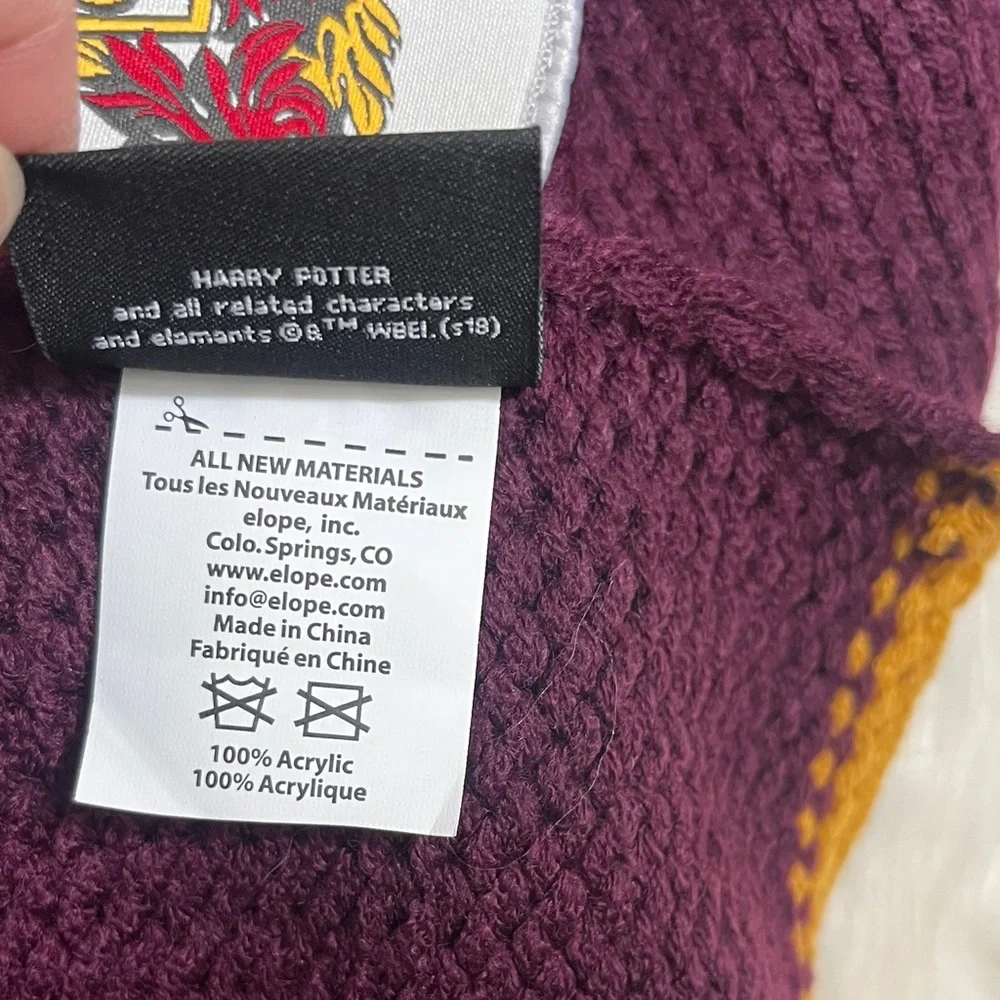 Wizarding World Of Harry Potter cozy gryffindor